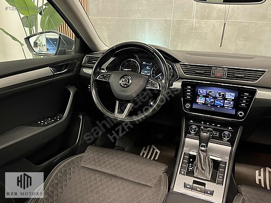 HZR MOTORS HATASIZ 2020 SKODA SUPERB 1.6 TDI ELİTE CAM TAVAN