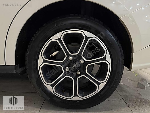 HZR MOTORS 2023 HATASIZ 2023 FORD COURİER 1.5 TDCI TİTANİUM PLUS