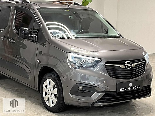 HZR MOTORS 2021 OPEL COMBO LİFE 1.5 D ELEGANCE CARPLAY CAM TAVAN