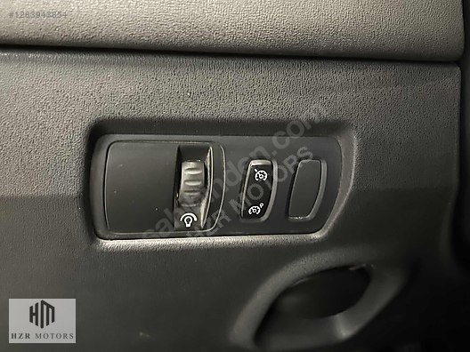 HZR MOTORS 2003 MEGANE 1.6 16 VALF DYNAMİQUE CAM TAVAN