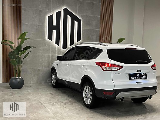 HZR MOTORS FORD KUGA 1.5 ECOBOOST TİTANİUM SUNROOF