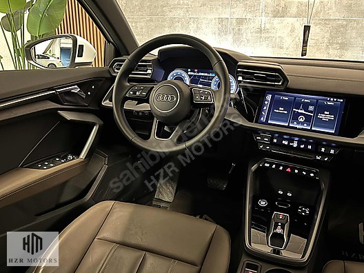HZR MOTORS 2025 HATASIZ A3 35 TFSI ADVANCED TABA NAVİGASYON