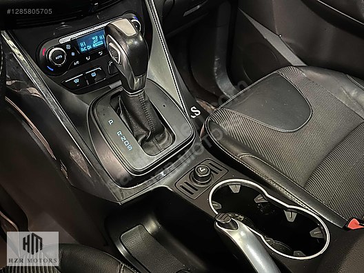 HZR MOTORS FORD KUGA 1.5 ECOBOOST TİTANİUM SUNROOF