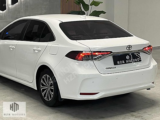 HZR MOTORS HATASIZ 2022 TOYOTA CORALLA 1.5 VİSİON OTOMATİK