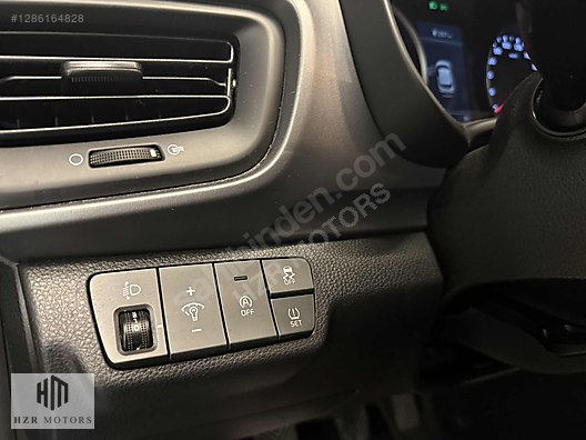 HZR MOTORS HATASIZ 2020 KİA STONİC 1.25 MPI COOL CAR PLAY