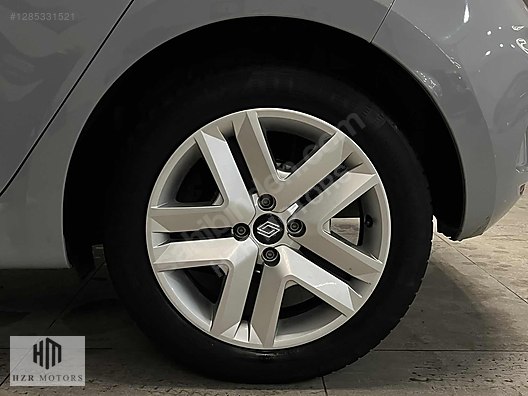 HZR MOTORS 2024 HATASIZ RENAULT CLİO 1.0TCE NAVİGASYON