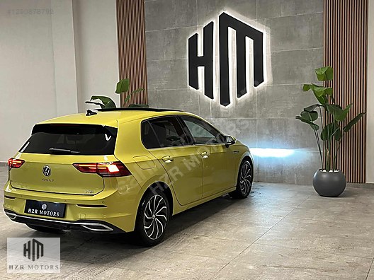 HZR MOTORS HATASIZ 2023 VW GOLF 1.0 ETSI STYLE SUNROOF ISITMA
