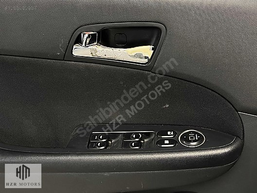 HZR MOTORS 2008 HYUNDAİ İ30 1.6 CRDI SELECT OTOMATİK