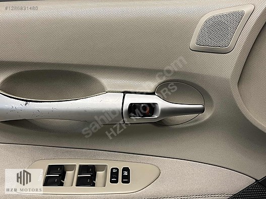 HZR MOTORS 2012 TOYOTA AURİS 1.6 COMFORT EXTRA OTOMATİK