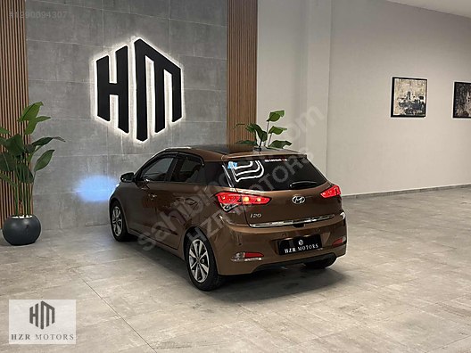 HZR MOTORS HATASIZ 2017 HYUNDAİ i20 1.2 MPI STYLE CAM TAVAN