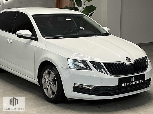 HZR MOTORS 2018 SKODA OCTAVİA 1.6 TDI OPTİMAL OTOMATİK