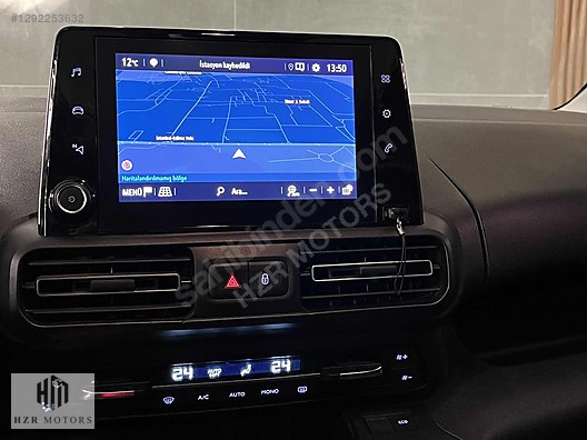 HZR MOTORS 2021 OPEL COMBO LİFE 1.5 D ELEGANCE CARPLAY CAM TAVAN