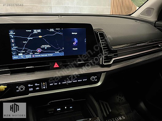 HZR MOTORS 2024 HATASIZ KİA SPORTAGE ELAGANCE KONFOR PLUS